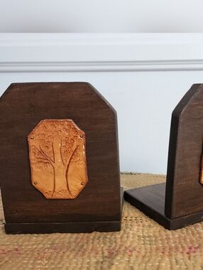 Pair Of Handcrafted Brown Wood Bookends with Tan Leather Tree Accent